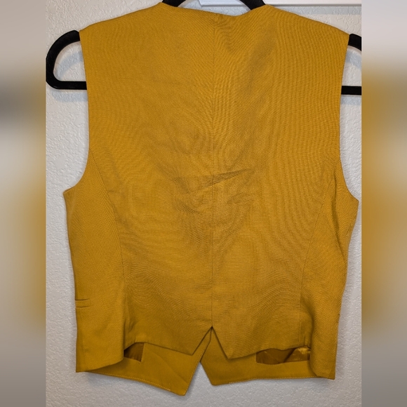 H&M Mustard Vest NWT - Picture 3 of 8
